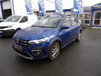 DACIA – SANDERO – Berline – Essence ou gaz – Bleu