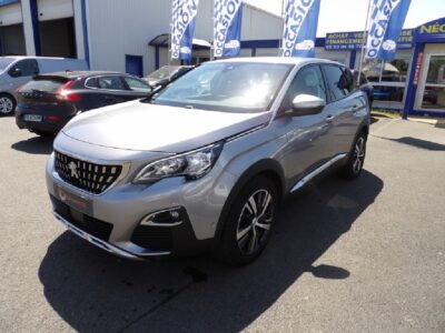 PEUGEOT – 3008 – Tout-Terrain – Diesel – Grise